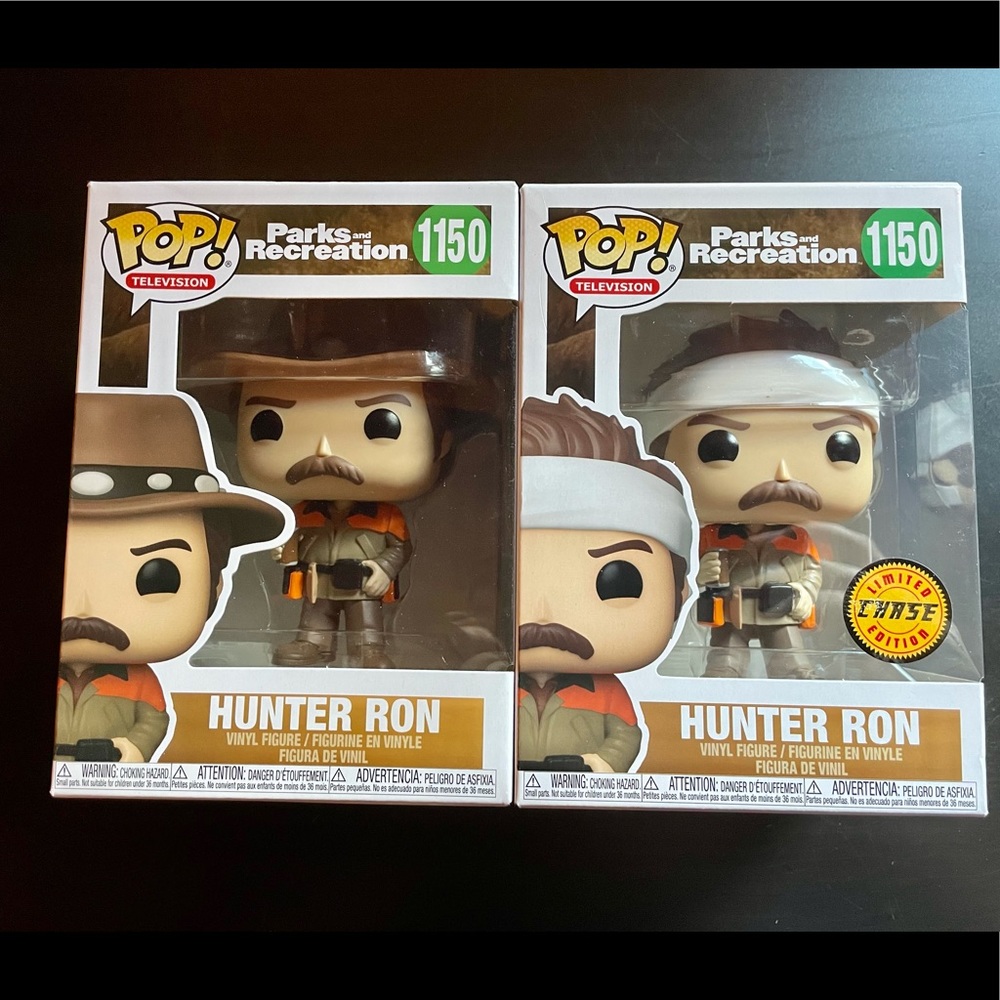 LIMITED EDITION Hunter Ron and Hunter Ron CHASE Funko pop - park and recreation